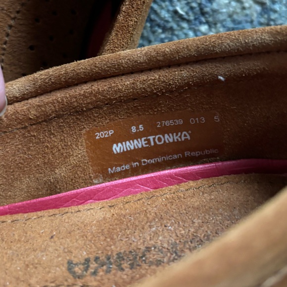 Minnetonka brown suede penny loafers 8.5 - Picture 10 of 10
